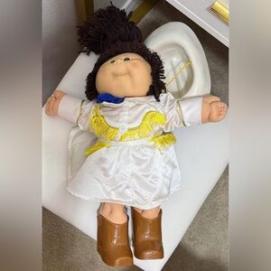Vintage Cabbage Patch doll by Xavier Roberts 1985